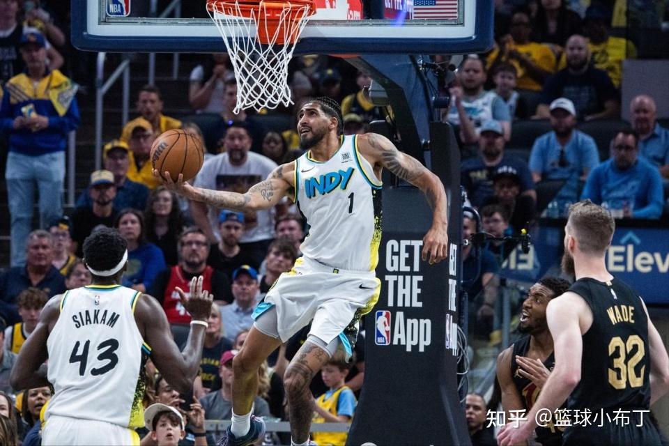 贝博娱乐-赛前NBA总决赛传出新动向，纽约尼克斯队长鼓劲，管理层表态——引发热议，更衣室氛围转暖的简单介绍-贝博娱乐