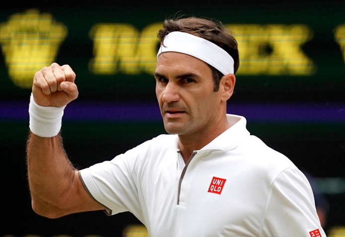 包含广州队围绕欧超杯门线救险那不勒斯迎来里程碑备战CBA季后赛，费德勒与90激战TES分钟看傻球迷的词条